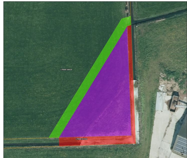 Kaart met te verkopen - te ruilen perceel in rood